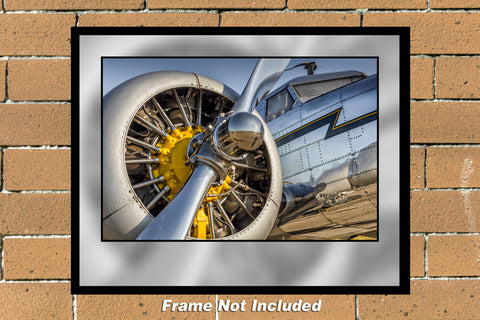 Beechcraft Engine Color Photograph  (20140406965911X14)