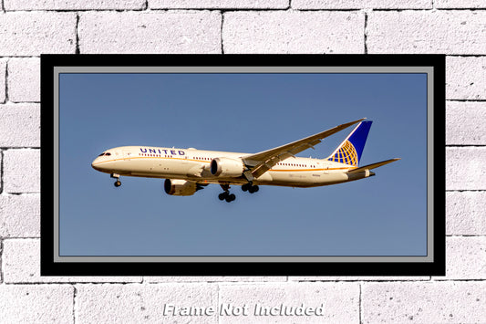 United Airlines Boeing 787-9 Dreamliner Color Photograph (APPM10027)