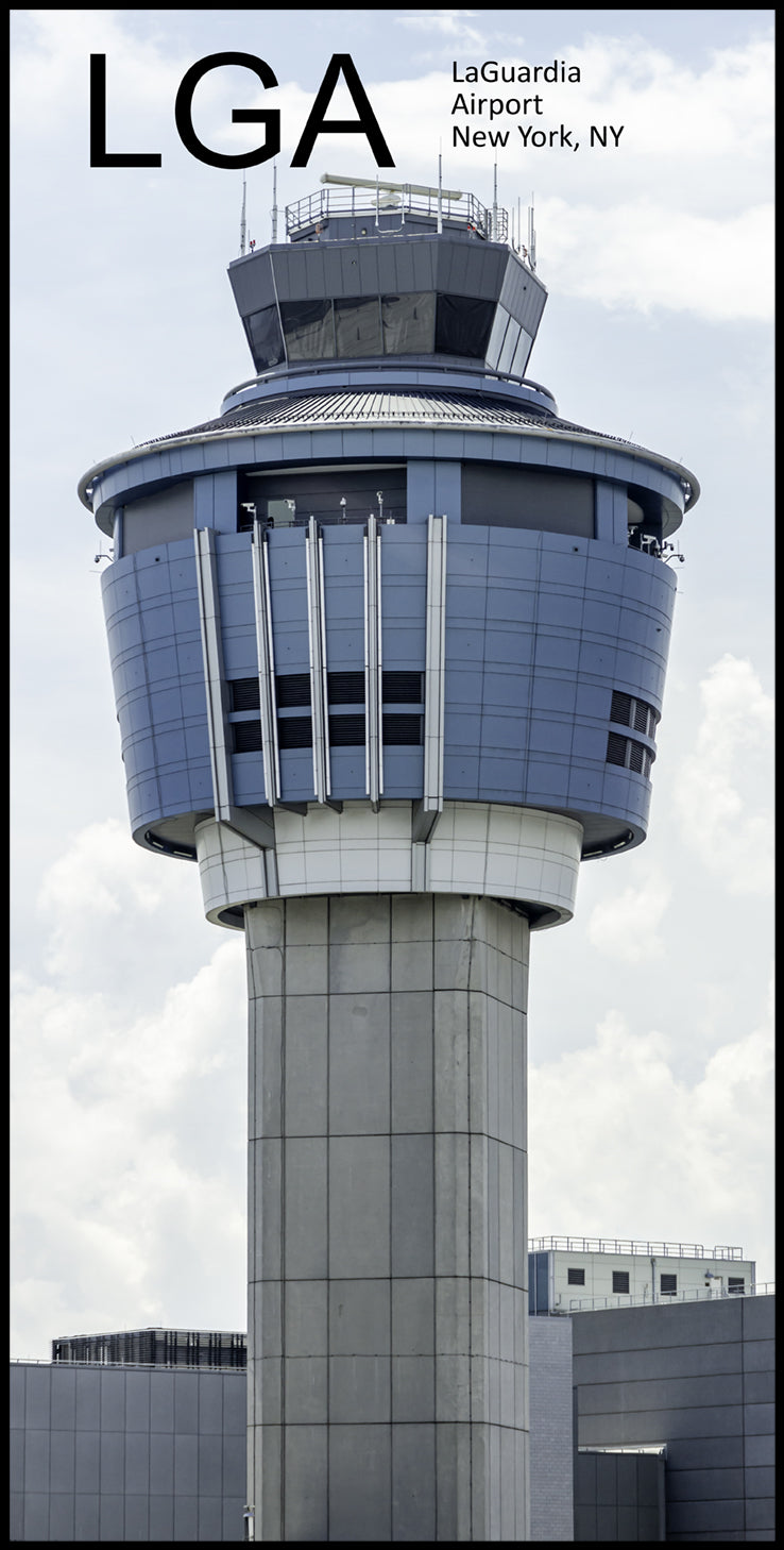 color airport photograph of the LGA New York airport control tower
