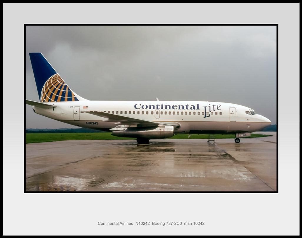 Continental Airlines Boeing 727-224 11" x 14" Color Photograph (J062RGJM11X14)