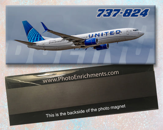 United Airlines 2019 Colors Boeing 737-824 Fridge Magnet (PMT1809