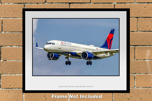 Delta Air Lines Airbus A220 Color Photograph (SA007LAJM11X14)