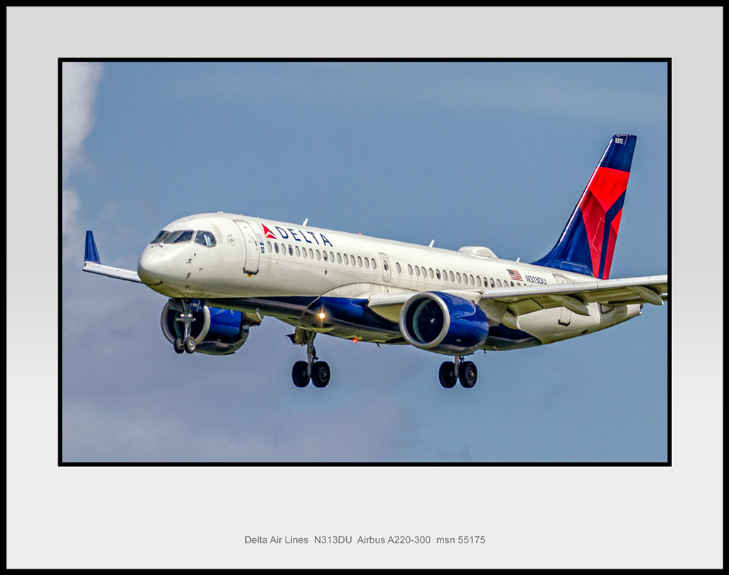 Delta Air Lines Airbus A220 Color Photograph (SA007LAJM11X14)