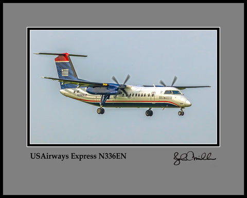 USAirways Express DeHavilland Dash 8 Color Photograph (APPL10010)