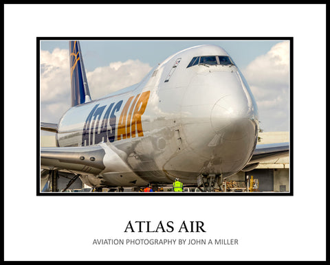 Atlas Air Boeing Close Up Color Photograph (APPL10015)