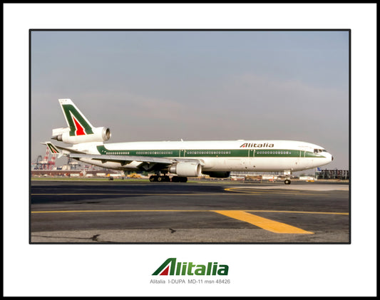 Alitalia Airlines I-DUPA MD-11 Color Photograph (II24RGAS11X14)