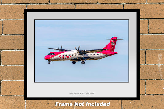 Silver Airways ATR 72-600 Color Photograph (AA019LAJM11X14)