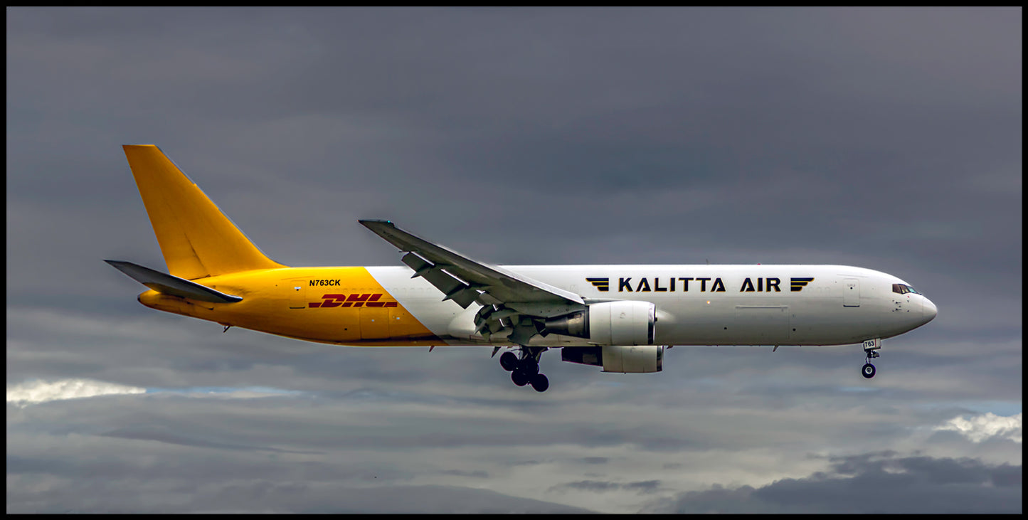 Kalitta AIr Boeing 767-3P6ER(BDSF) Color Photograph (APPM10132)