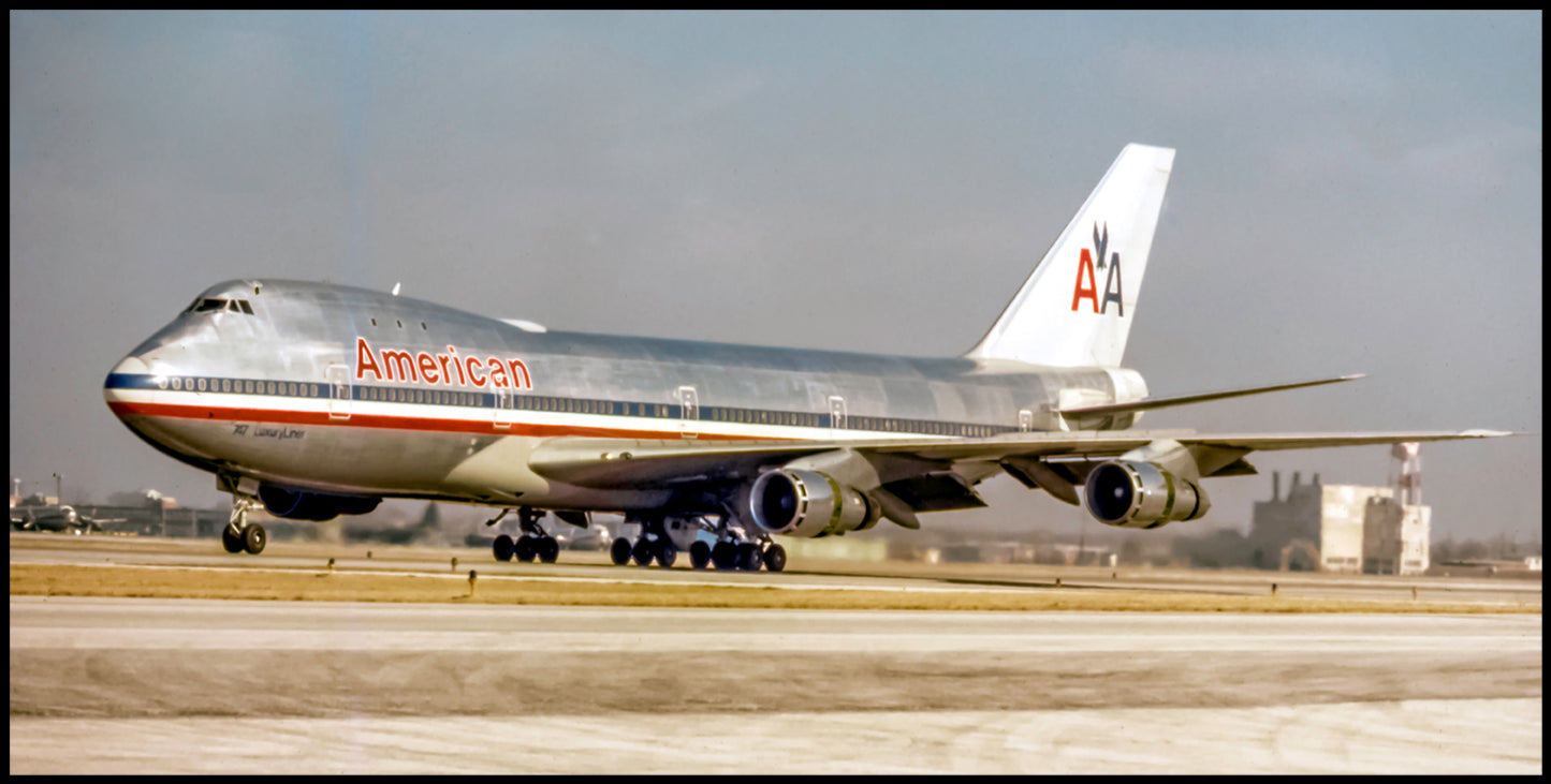 American Airlines Boeing 747 Color Photograph (APPM10135)