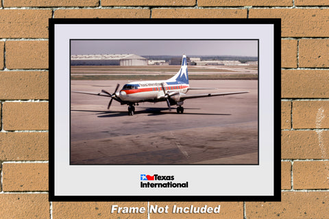Texas International Convair N94208 Color Photograph (CV045LGJF11X14)