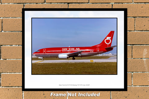 New York Air Airlines Boeing 737-3T0 Color Photograph (K016LGUS11X14)