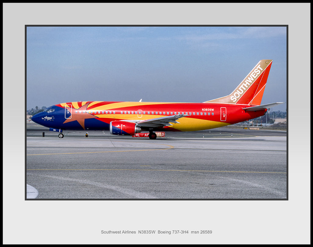 Southwest Airlines Boeing 737-3H4 Color Photograph (K045LGDH11X14)