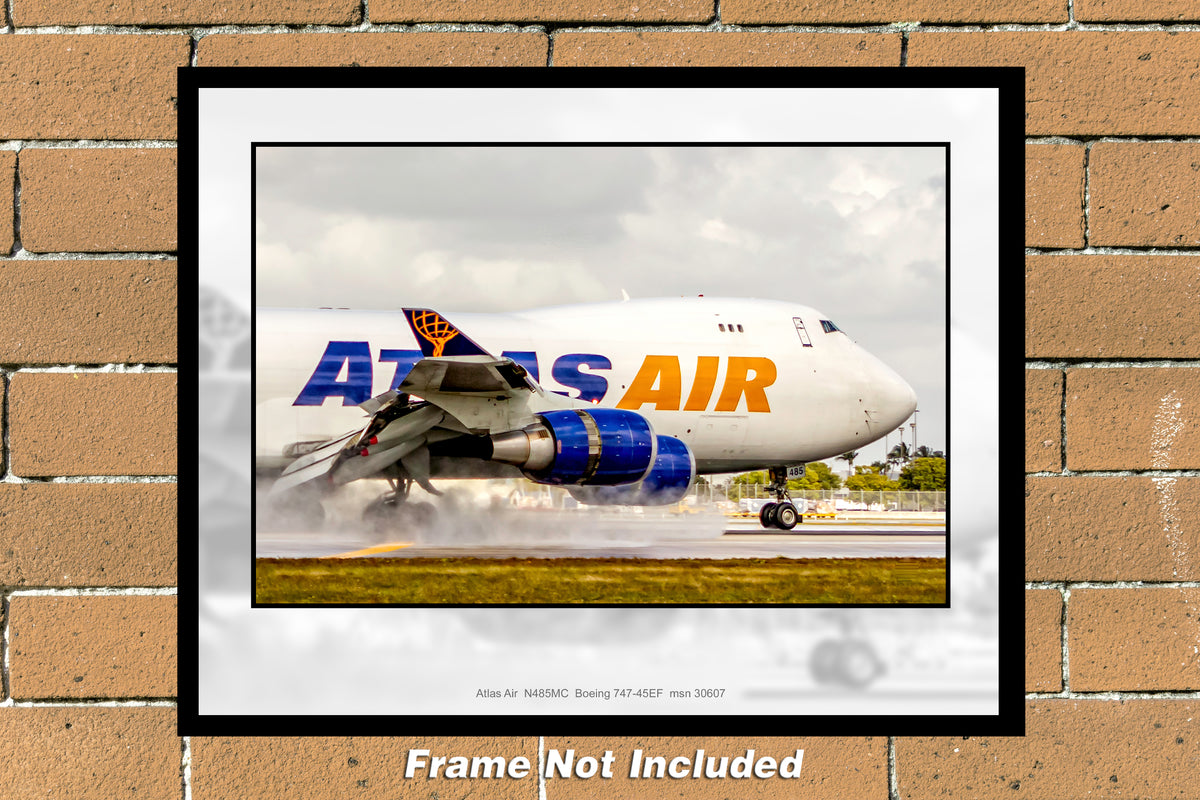 Atlas Air Worldwide Boeing 747-45EF Color Photograph (M125RGJM11X14)