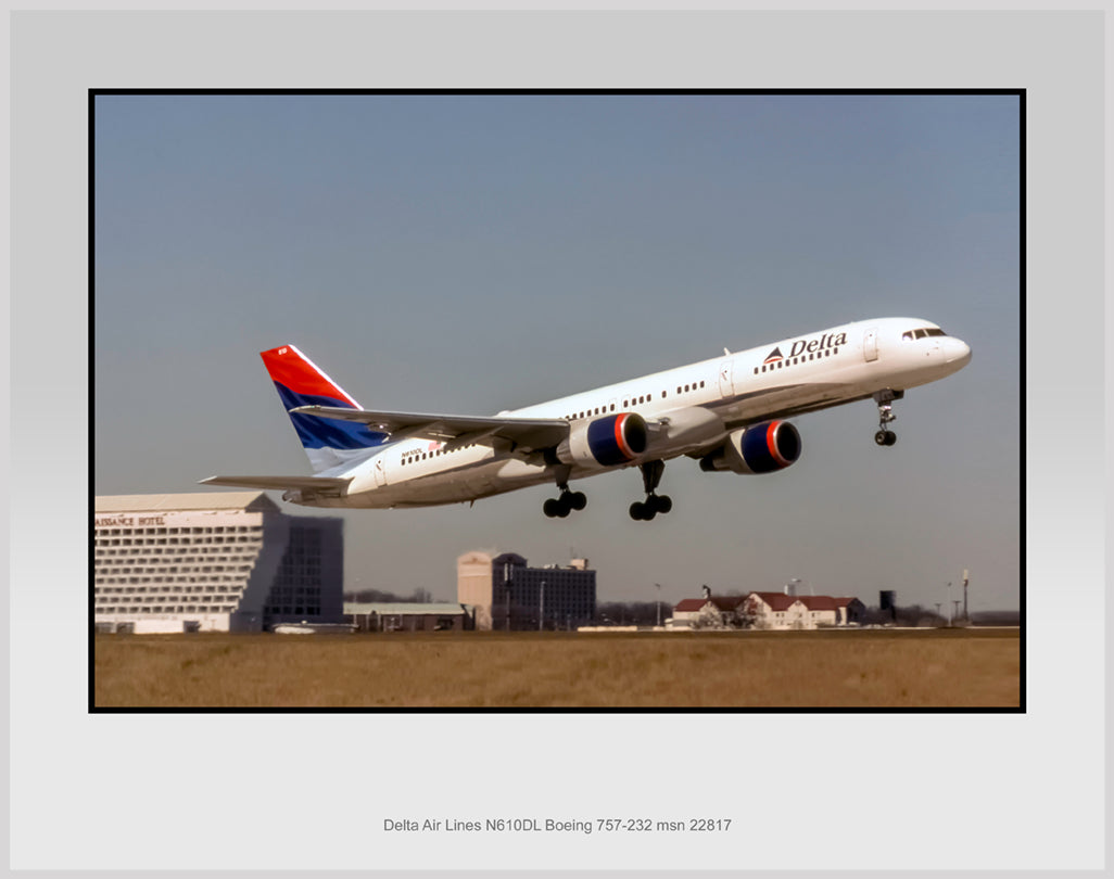 Delta Air Lines Boeing 757-232 Color Photograph (N128RAJF11X14)