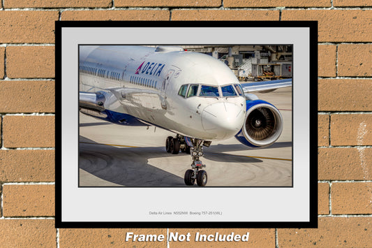 Delta Air Lines Boeing 757-251(WL) Color Photograph (N161RGJM11X14)