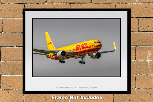 DHL HP-39100DAE Boeing 767-316ER Color Photograph (P094RAJM11X14)