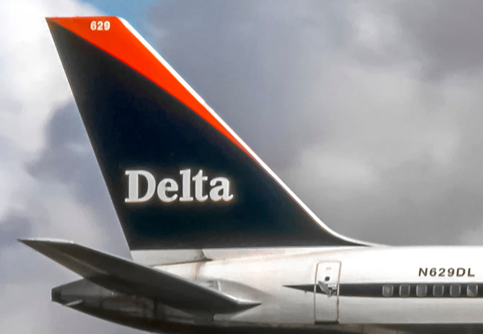 Delta Aircraft Tail 1997 Logo Handmade Fridge Magnet (PMCT4005)