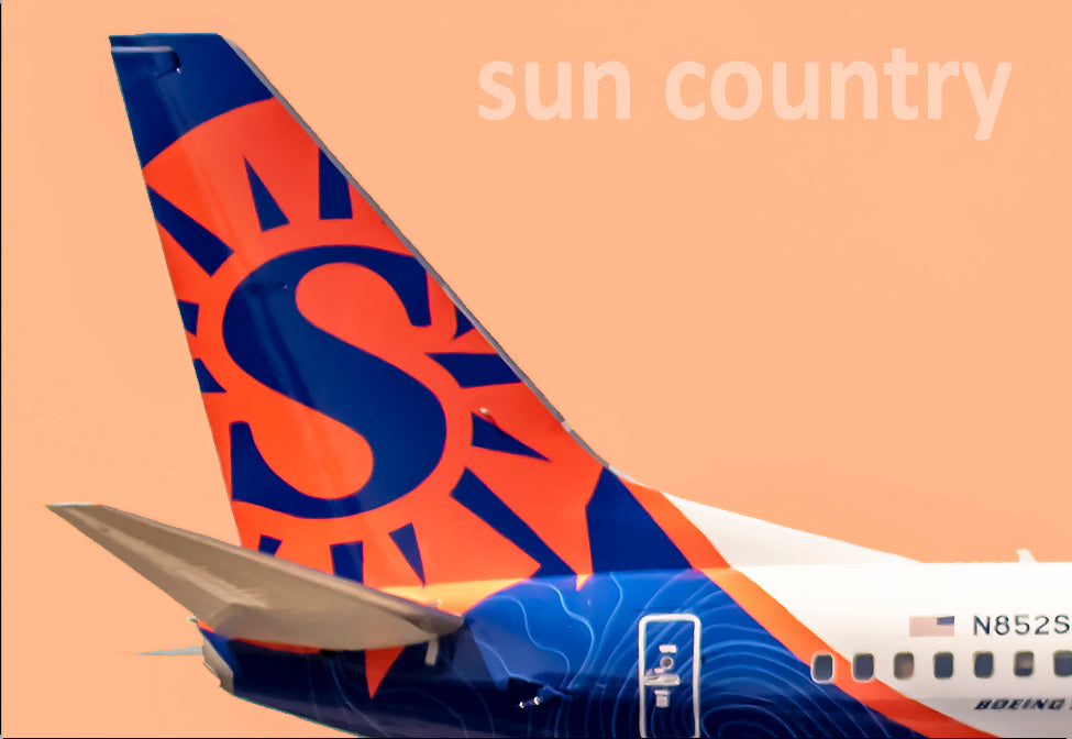 Sun Country Airlines Boeing 737 Tail Fridge Magnet (PMCT4057)