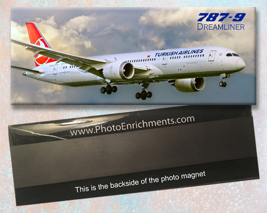 Turkish Airlines Boeing 787-9 Dreamliner Fridge Magnet (PMT1822)