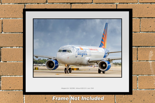 Allegiant Air N223NV Airbus A320-214 Color Photograph (T254LGJM11X14)