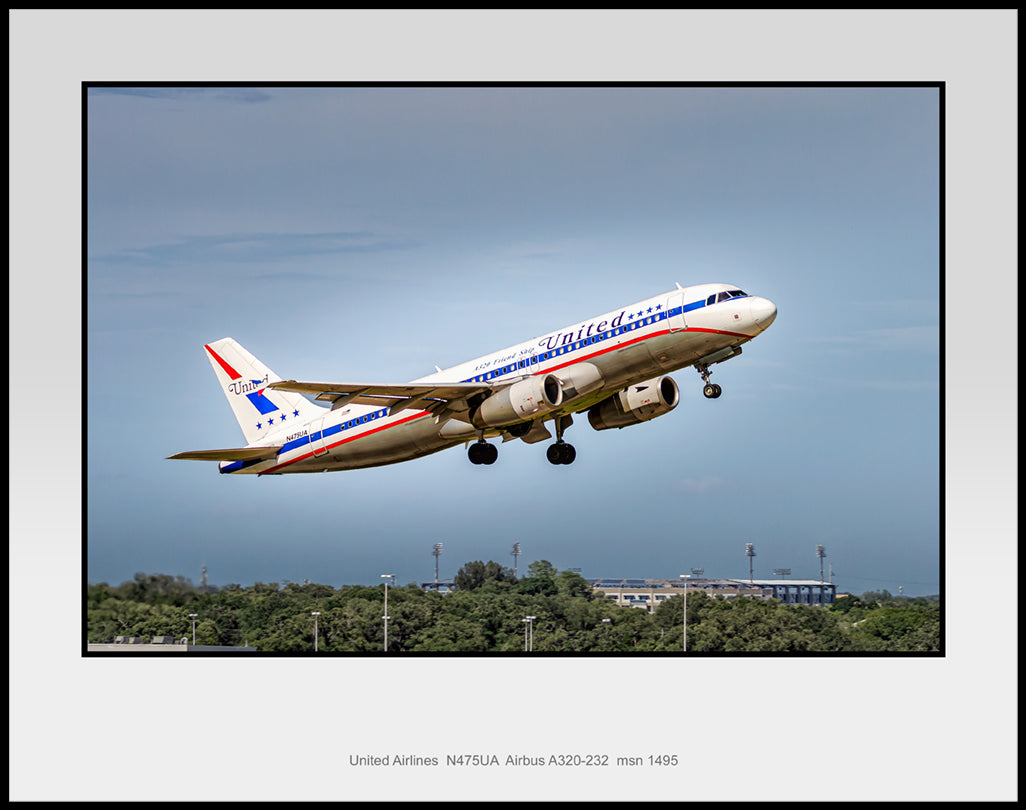 United Airlines Airbus A320-232 11" x 14" Color Photograph (T265RAJM11X14)