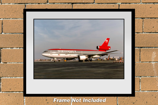 Northwest Airlines Douglas DC-10-30 Color Photograph (U047LGAS11X14)