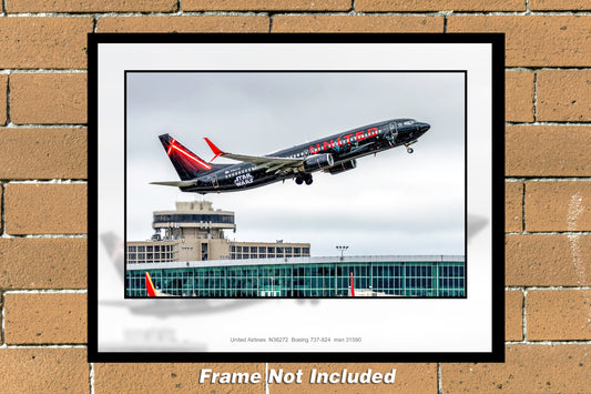 United Airlines Boeing 737-824 Color Photograph (UU131RAJM11X14)