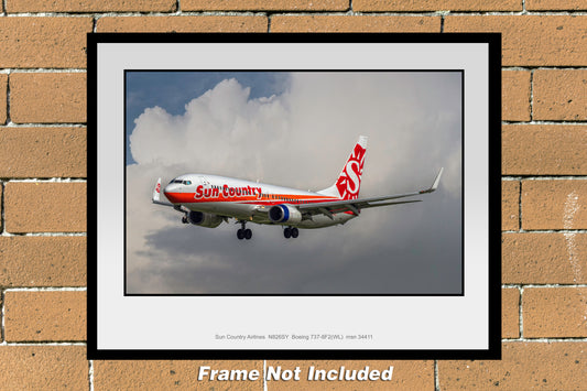 Sun Country Airlines Retro Colors Boeing 737-8F2(WL) Color Airline Photograph (UU157LAJM11X14)