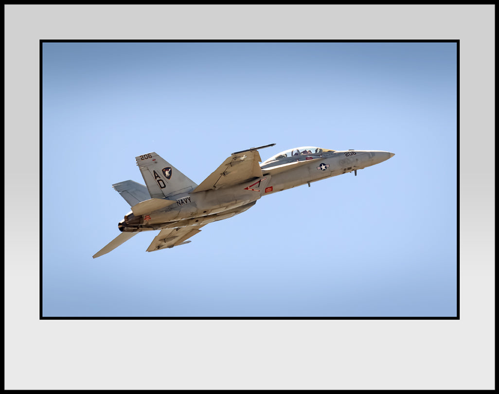 US Navy F-18 Super Hornet Color Military Photograph (ZF008RAJM11X14)