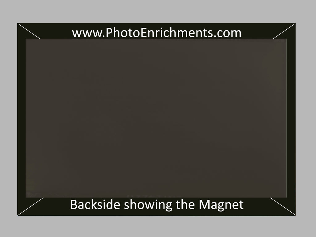 Magnetic pin back by maikeru89