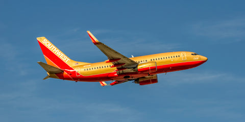 Southwest Airlines Classic Colors Boeing 737-7H4 Color Photograph (APPM10023