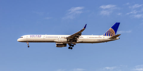 United Airlines Boeing 757-324(WL) Color Photograph (APPM10026)