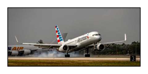 American Airlines Boeing 757 Landing Color Photograph (APPM10087)