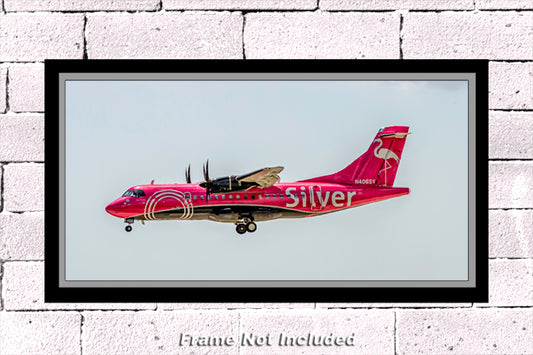 Silver Airways ATR 42-600 Color Photograph (APPM10109)